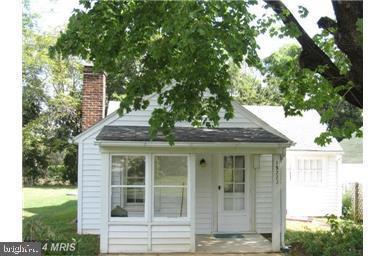 15223 Old Hanover Road Upperco, MD 21155 - Photo 1 of 26 Front of This Cute Cottage