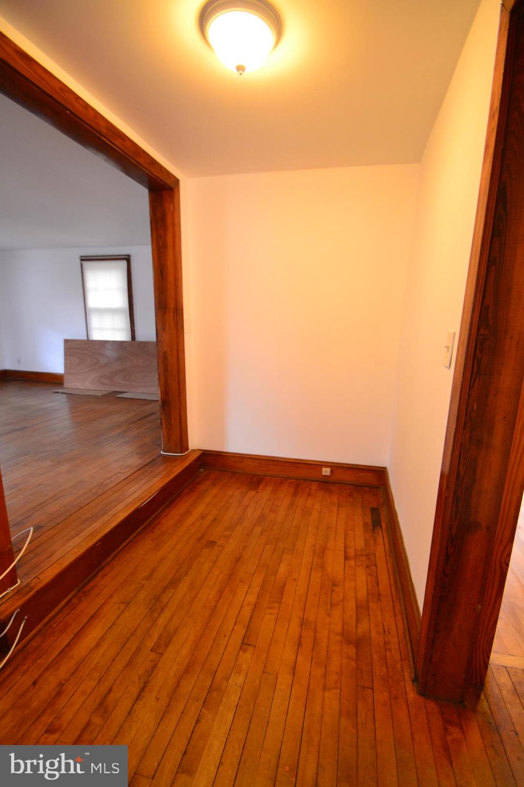15223 Old Hanover Road Upperco, MD 21155 - Photo 9 of 26 Seating Area