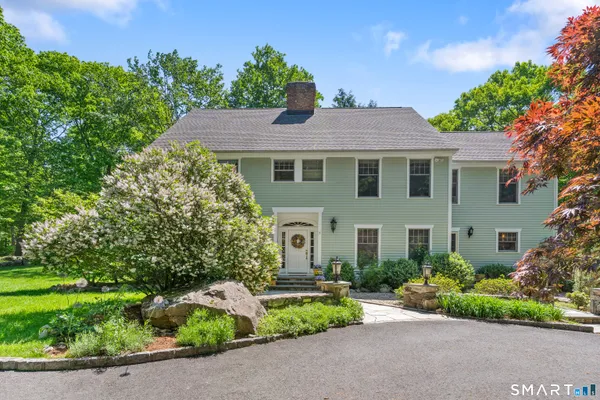 $1,299,000 | 38 Lords Highway East, Weston, CT 06883