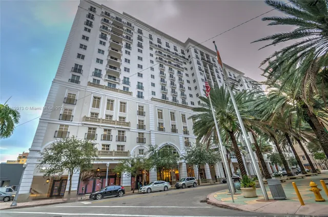 $500,000 | 10 Aragon Avenue, Unit 1412, Coral Gables, FL 33134