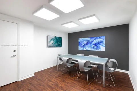 $500,000 | 10 Aragon Avenue, Unit 1412, Coral Gables, FL 33134