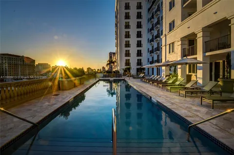 $500,000 | 10 Aragon Avenue, Unit 1412, Coral Gables, FL 33134