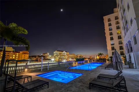 $500,000 | 10 Aragon Avenue, Unit 1412, Coral Gables, FL 33134