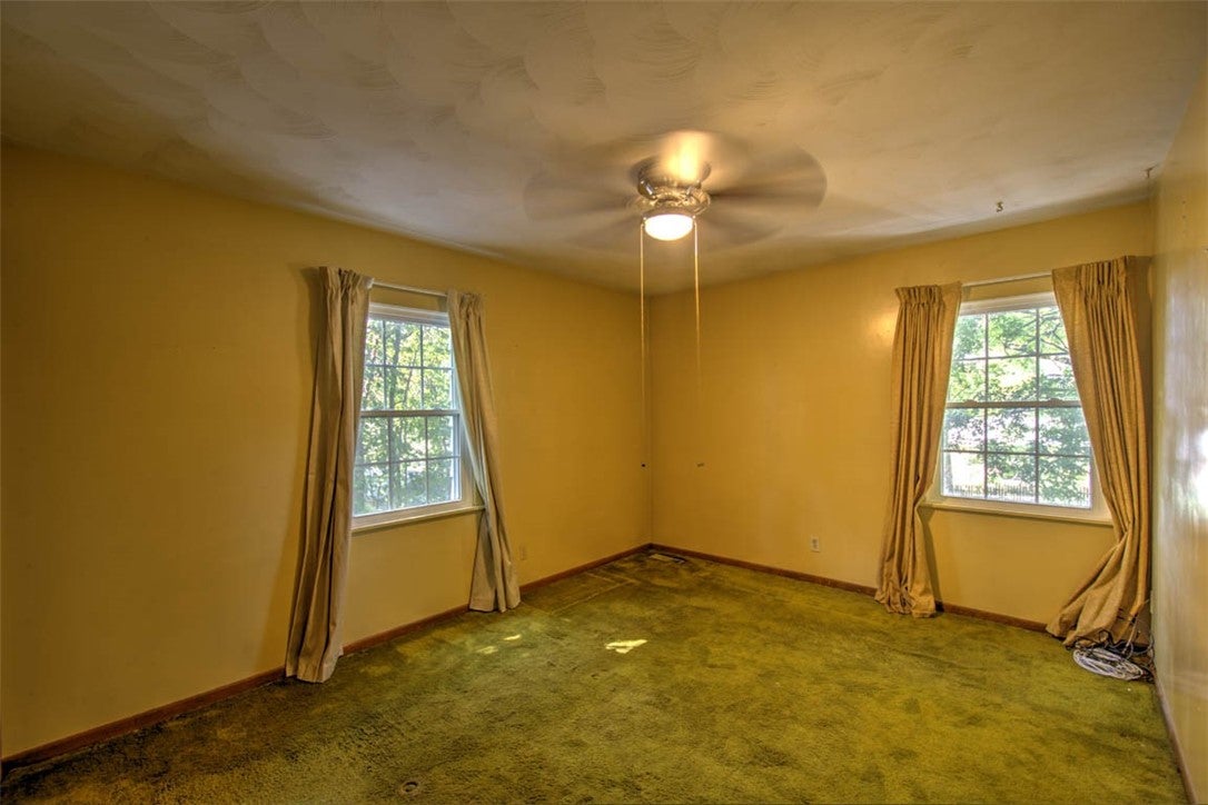 2343 Hawthorne Drive Decatur, IL 62521 - Photo 16 of 39 Gallery Image 16