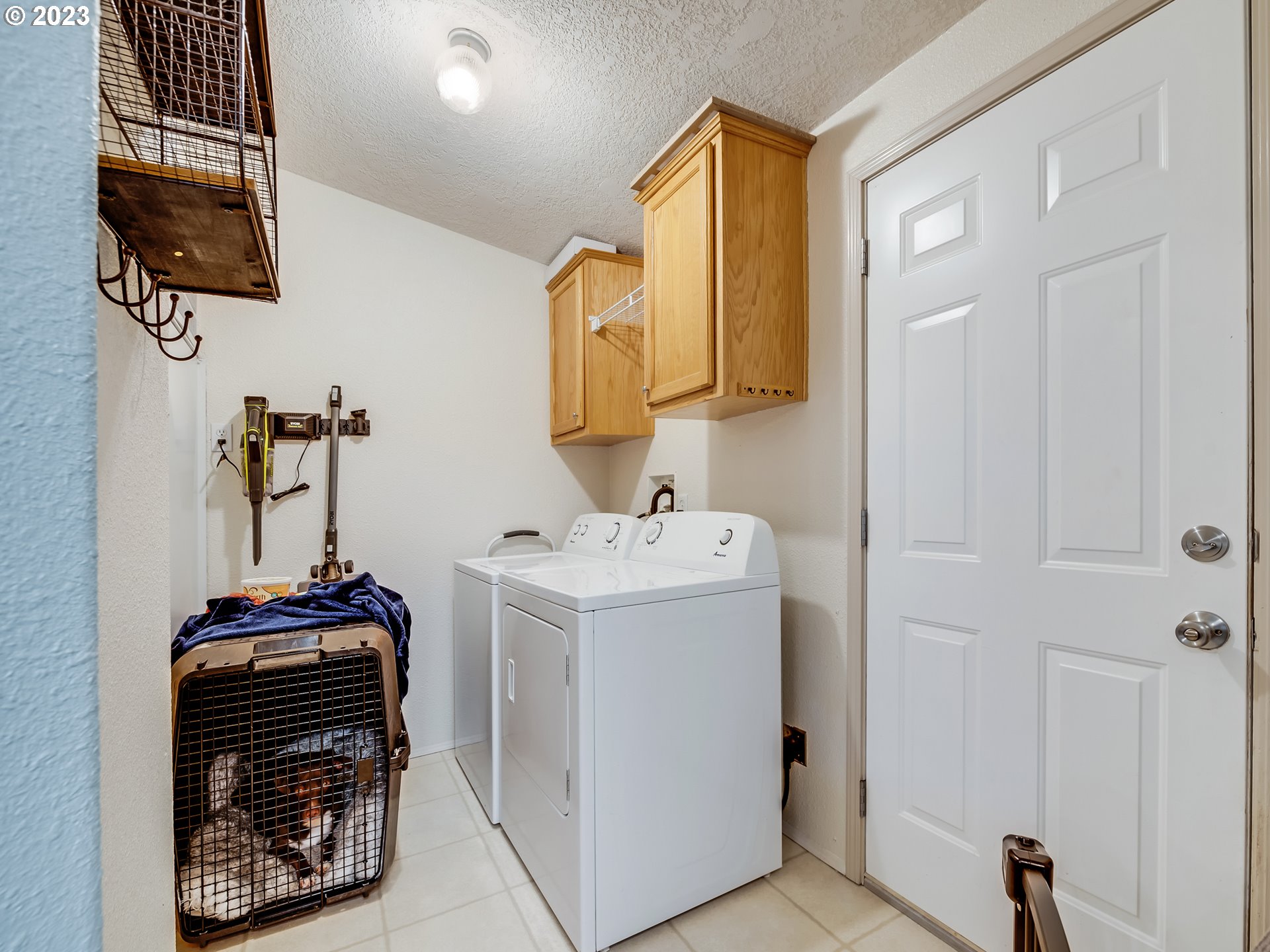 29720 Jeans Road, Unit 22 Veneta, OR 97487 - Photo 14 of 30 a bathroom with a sink and a mirror