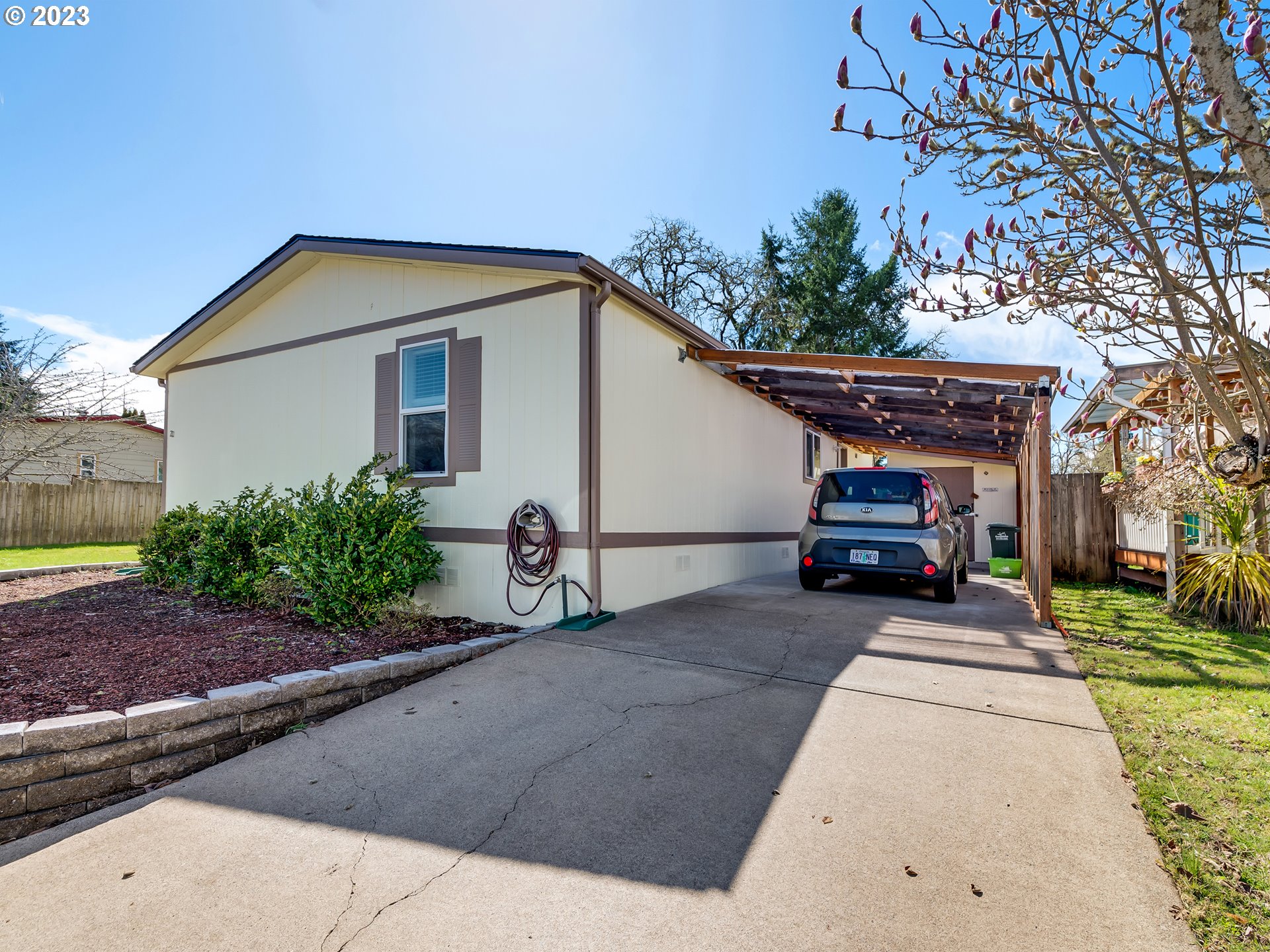 29720 Jeans Road, Unit 22 Veneta, OR 97487 - Photo 5 of 30 a view of a house with backyard