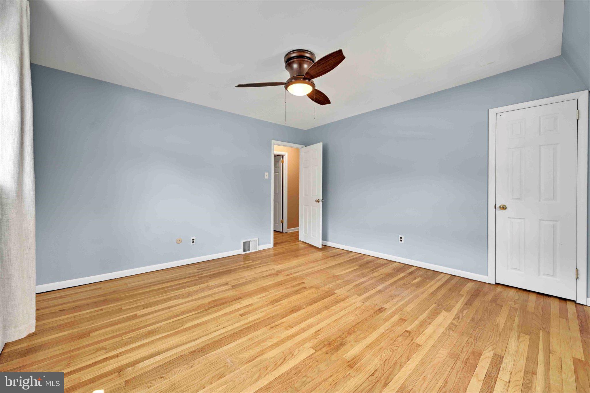 746 Millwood Road Philadelphia, PA 19115 - Photo 20 of 35