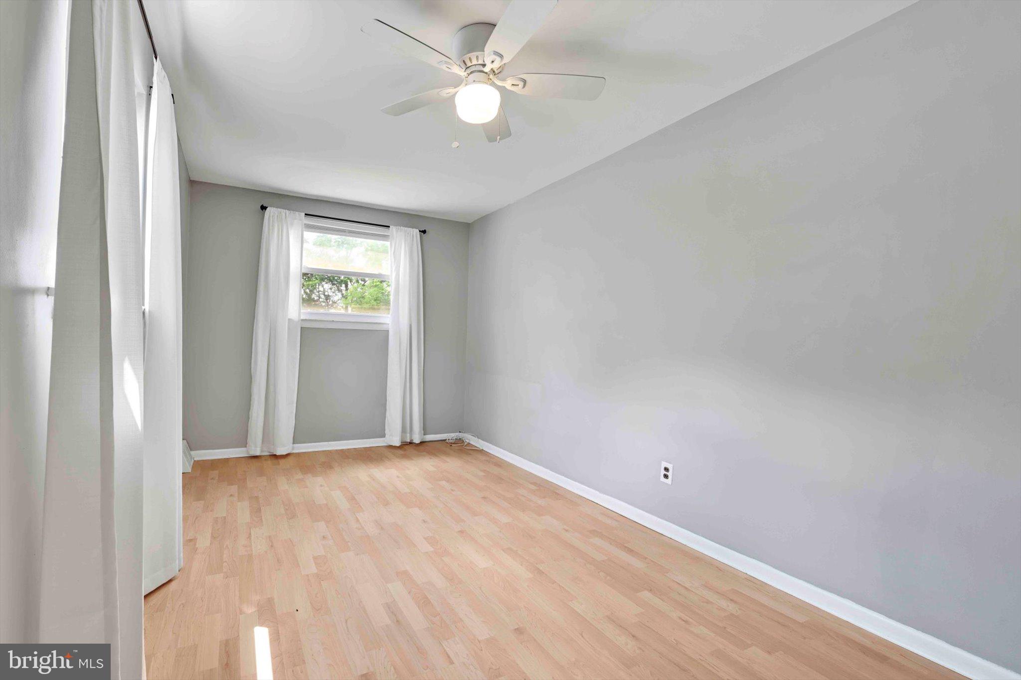 746 Millwood Road Philadelphia, PA 19115 - Photo 22 of 35