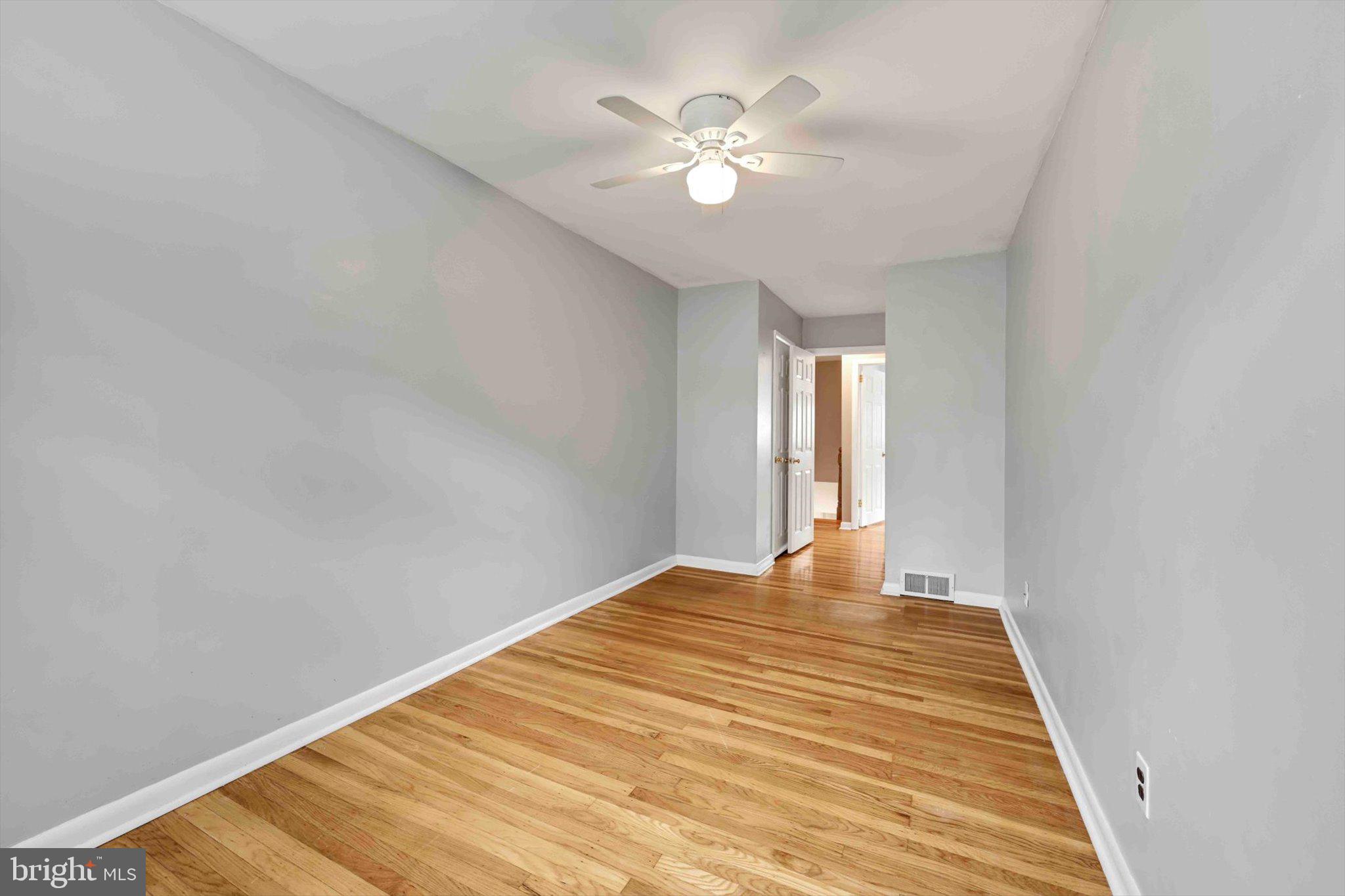 746 Millwood Road Philadelphia, PA 19115 - Photo 26 of 35