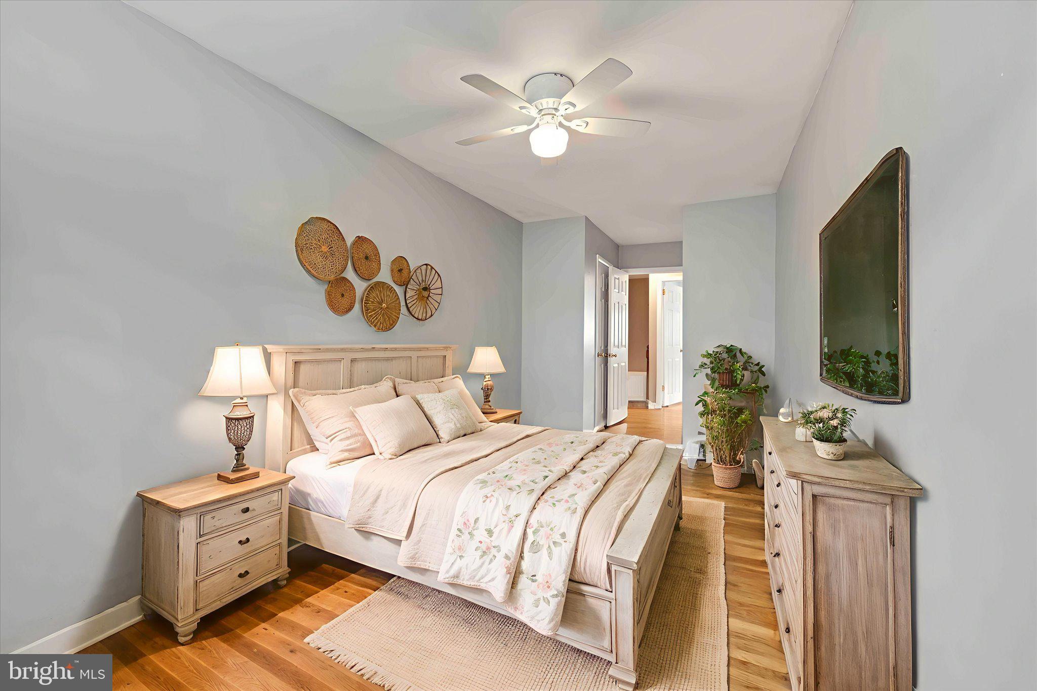 746 Millwood Road Philadelphia, PA 19115 - Photo 27 of 35