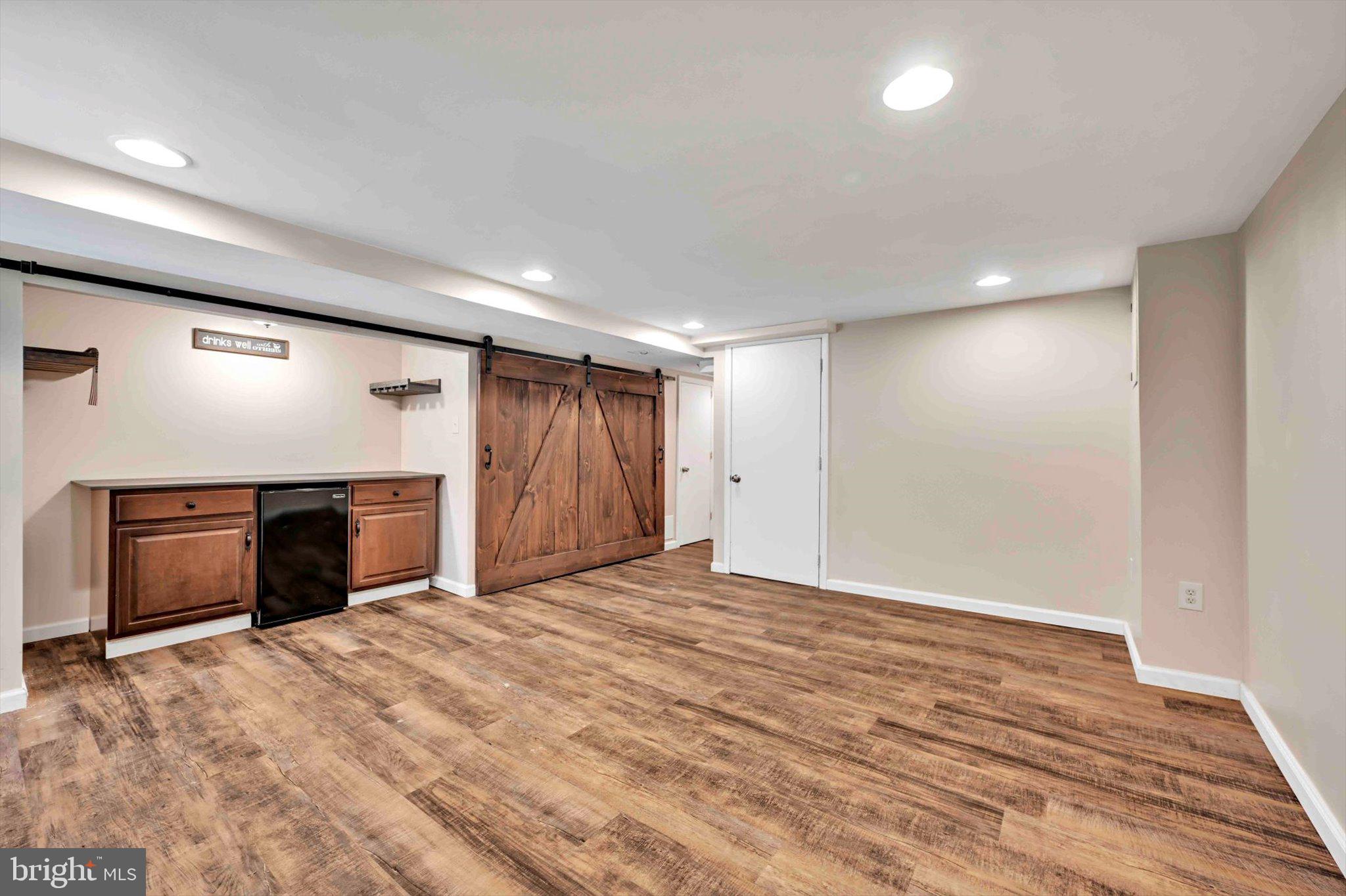 746 Millwood Road Philadelphia, PA 19115 - Photo 29 of 35