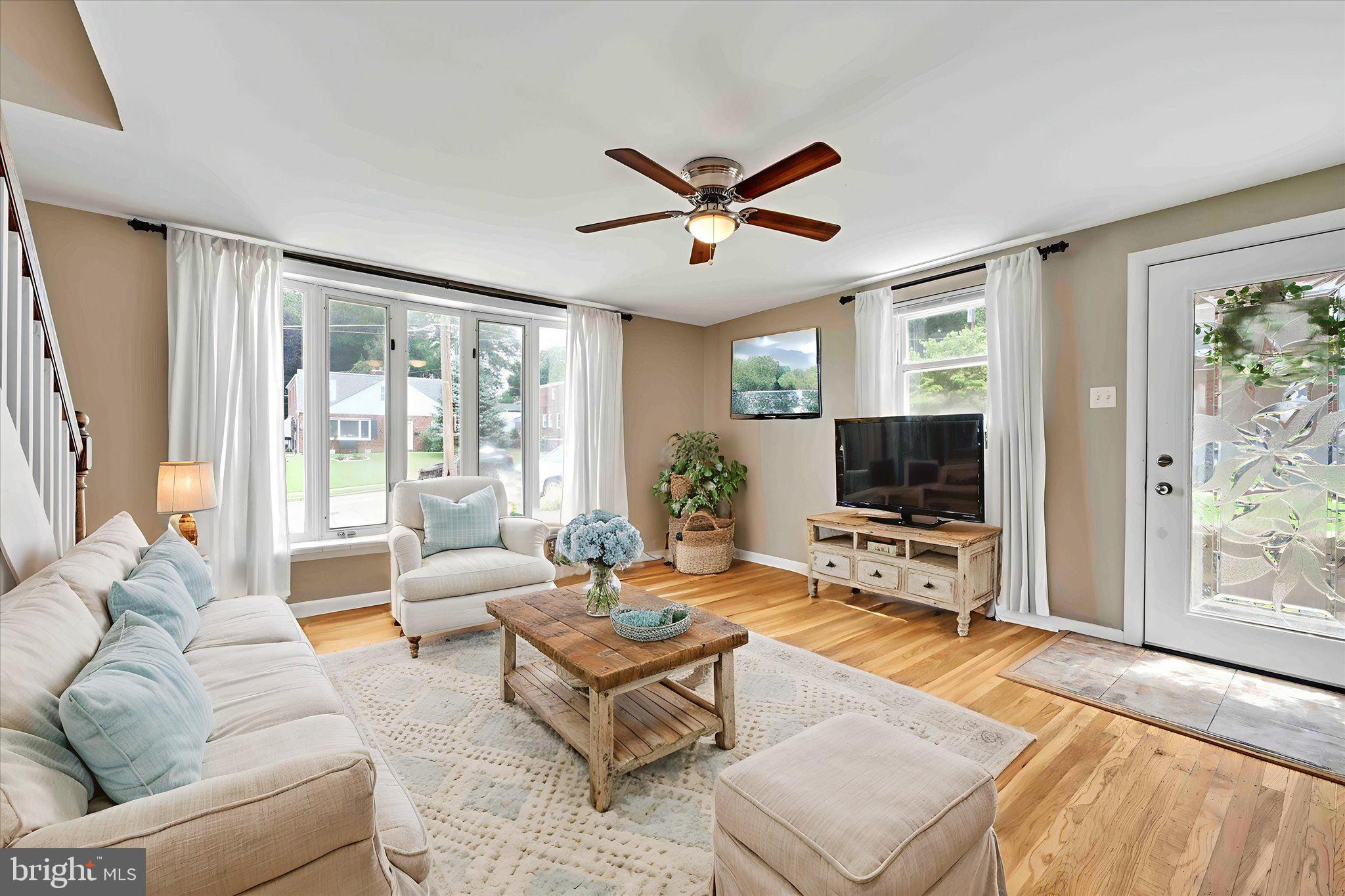 746 Millwood Road Philadelphia, PA 19115 - Photo 6 of 35