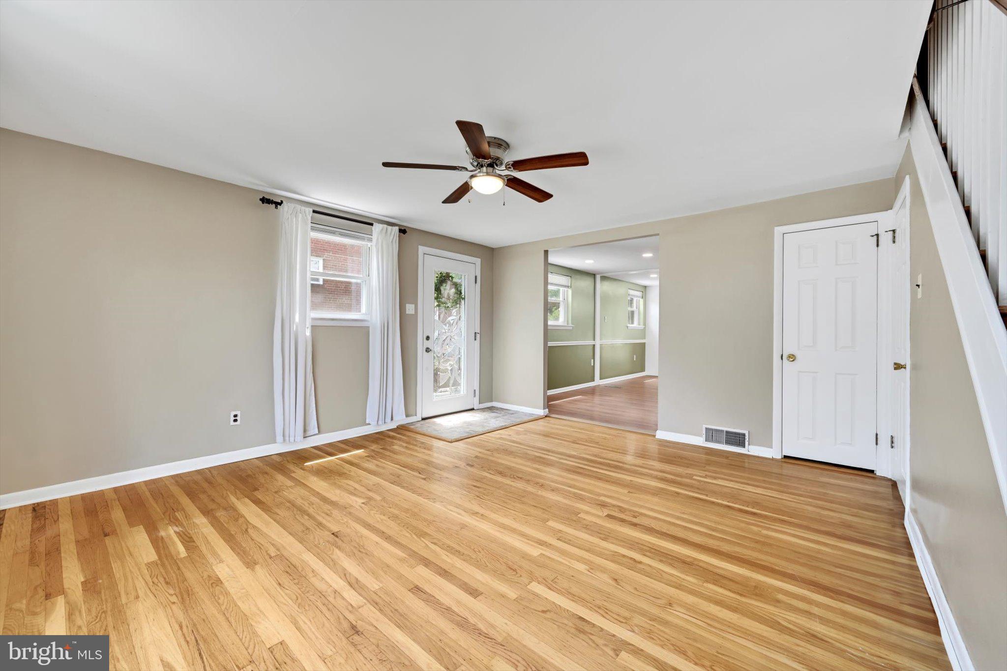746 Millwood Road Philadelphia, PA 19115 - Photo 7 of 35