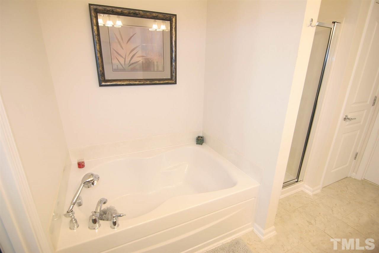 8704 Wild Magnolia Drive Raleigh, NC 27617 - Photo 14 of 20