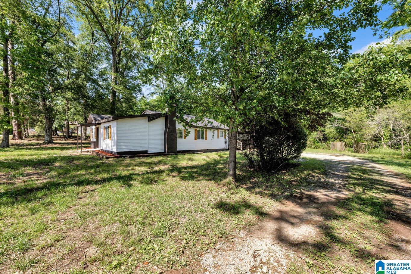 330 Florida Road Pell City, AL 35125 - Photo 7 of 36