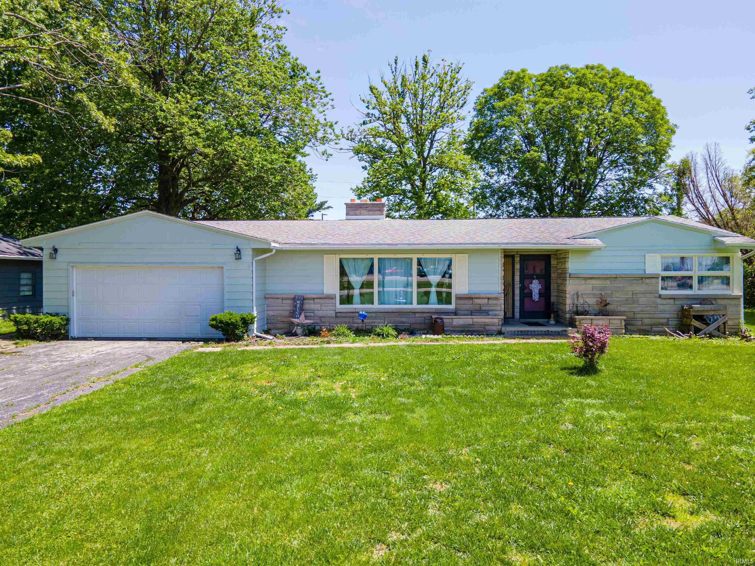1202 North Sheridan Road Marion, IN 46952 - Photo 2 of 26