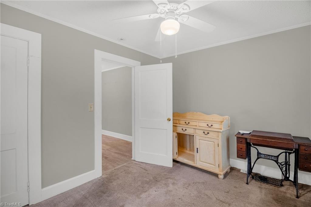 1602 Larkin Street High Point, NC 27262 - Photo 13 of 31