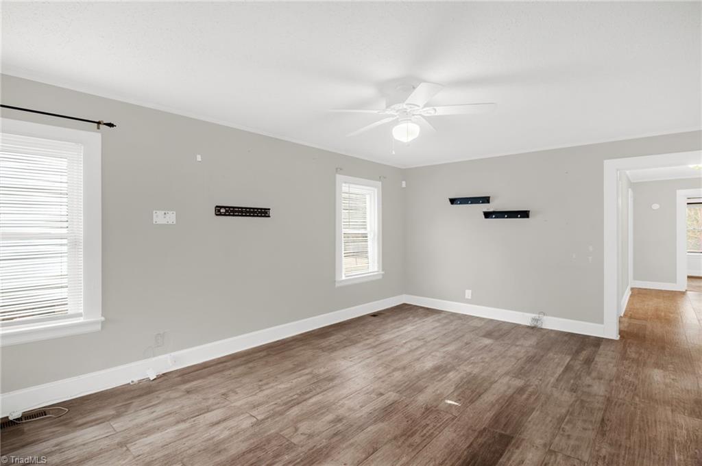 1602 Larkin Street High Point, NC 27262 - Photo 5 of 31