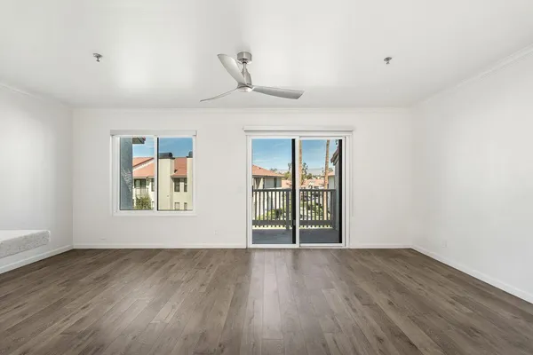 $1,895 | 43376 Cook Street, Unit 194, Palm Desert, CA 92211