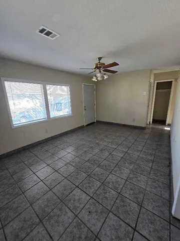 $129,900 | 5213 Locust Avenue, Kansas City, KS 66106