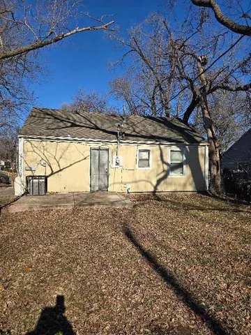$129,900 | 5213 Locust Avenue, Kansas City, KS 66106
