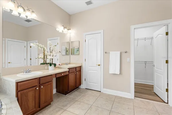 $629,000 | 25516 Hawks Run Lane, Sorrento, FL 32776