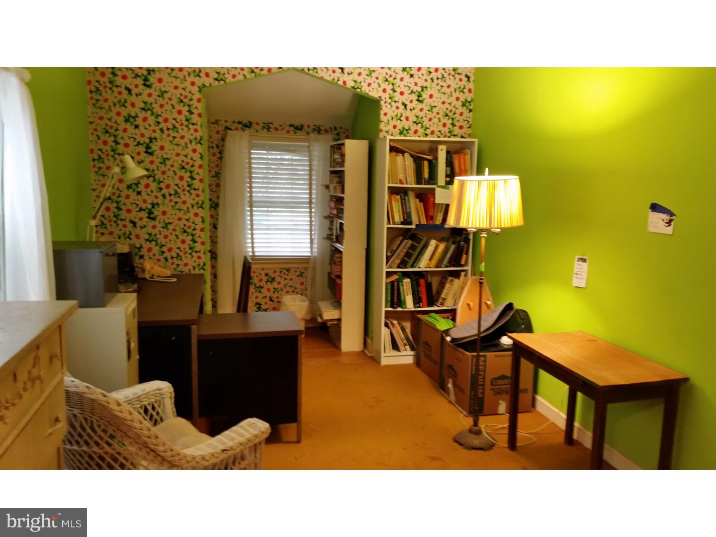 405 Valley View Road Willow Grove, PA 19006 - Photo 16 of 21 Gallery Image 16