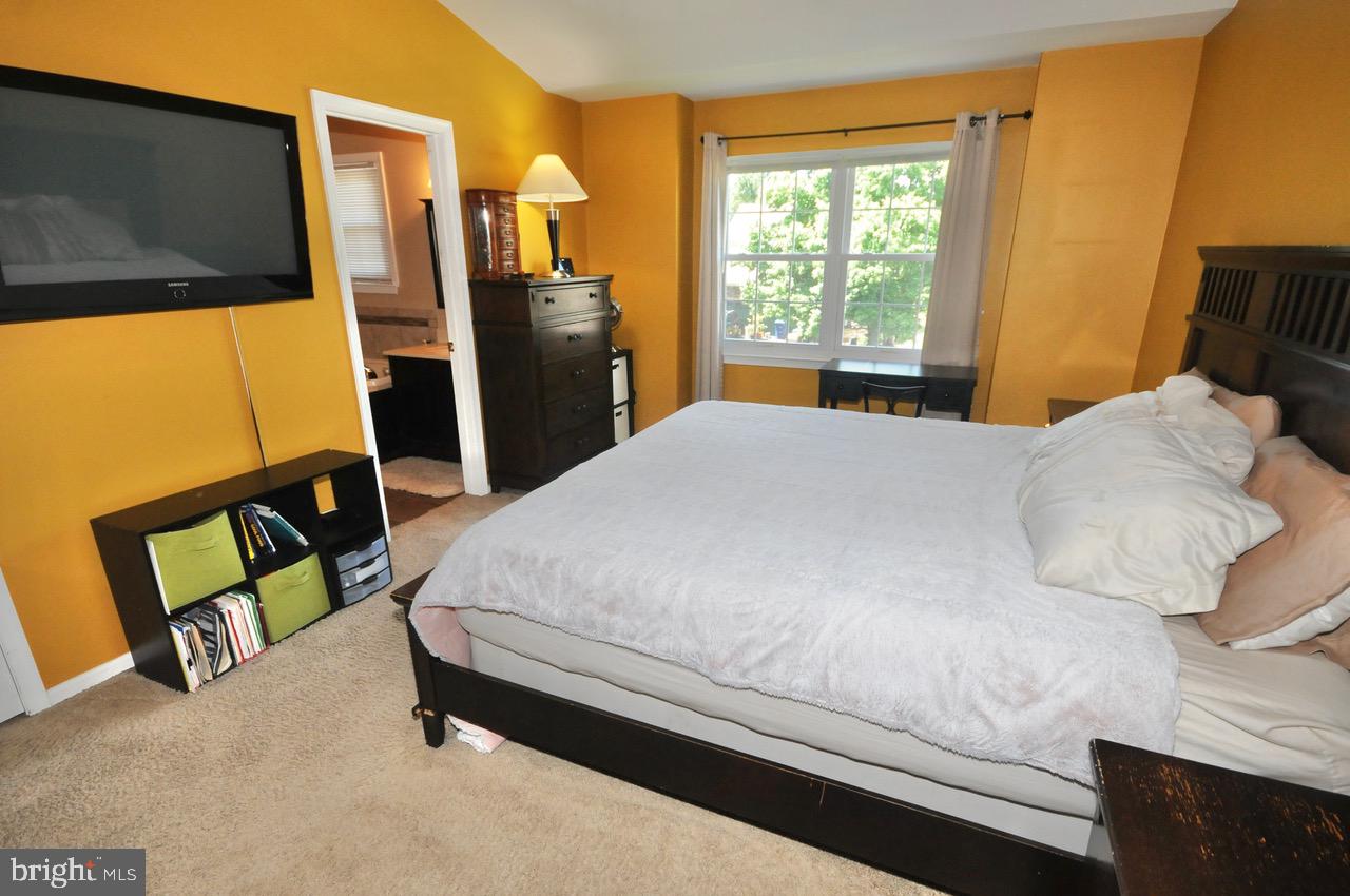 66 Ridgewood Way Burlington, NJ 08016 - Photo 33 of 44 Master Bedroom