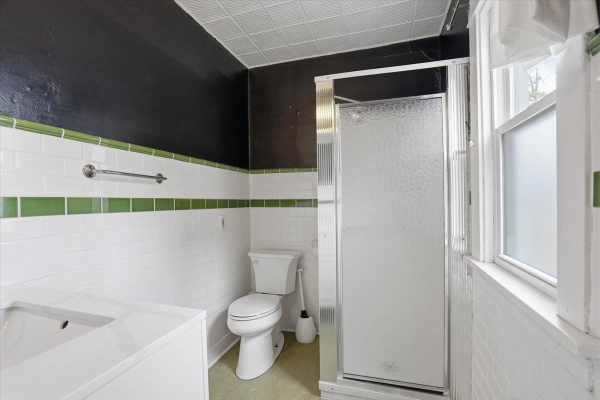 2814 Union Street Madison, WI 53704 - Photo 18 of 47