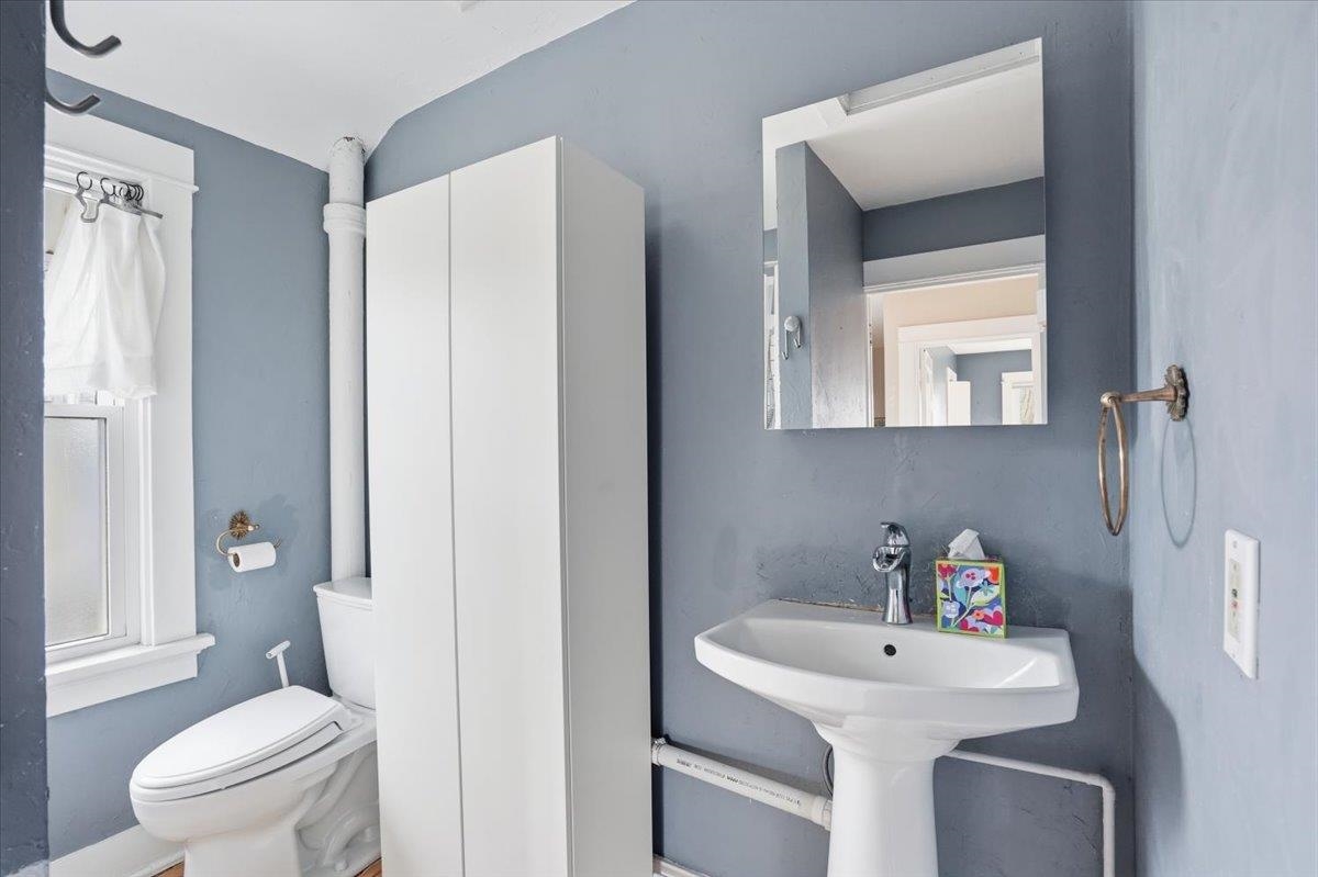 2814 Union Street Madison, WI 53704 - Photo 25 of 47