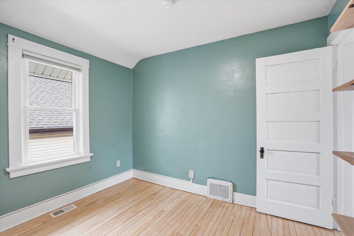 2814 Union Street Madison, WI 53704 - Photo 29 of 47