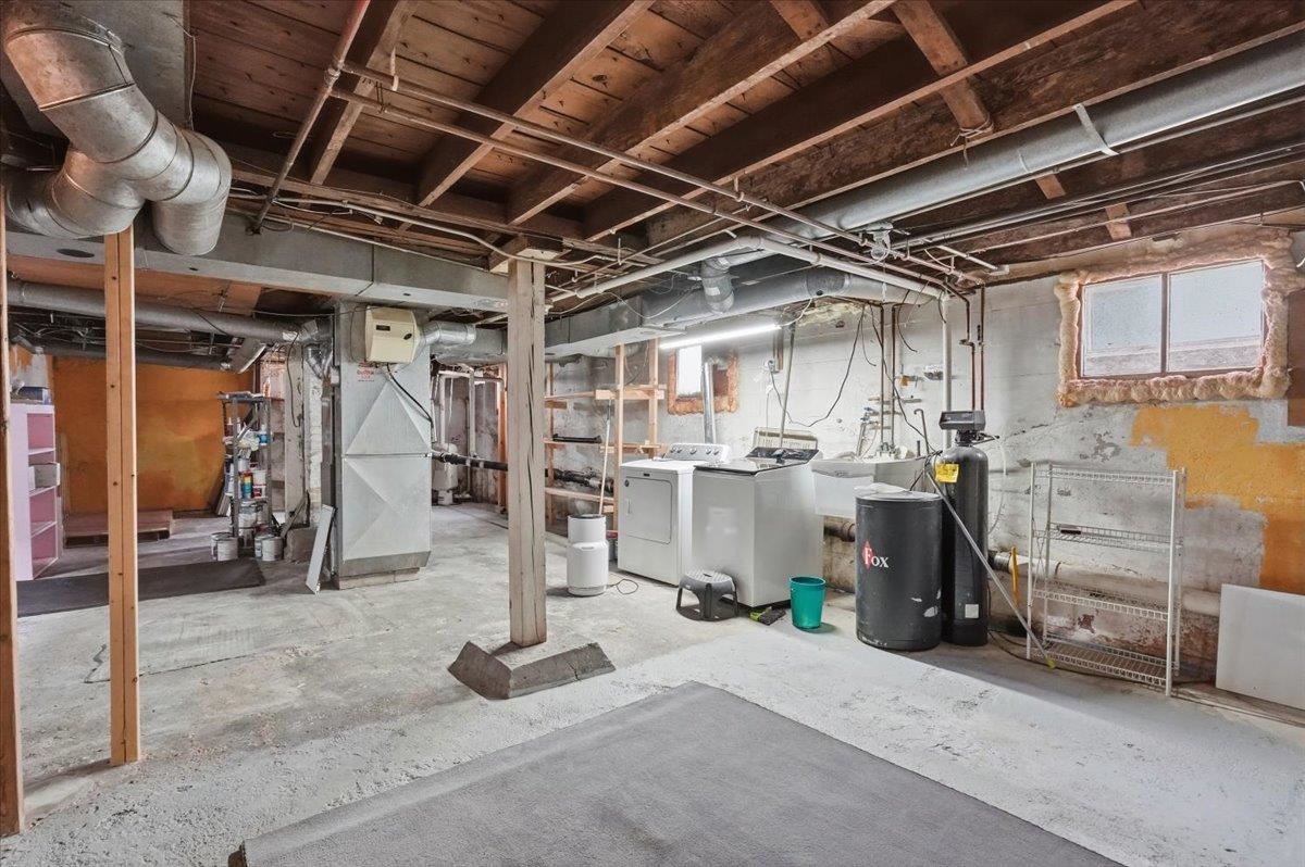 2814 Union Street Madison, WI 53704 - Photo 45 of 47