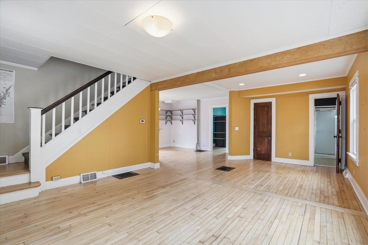 2814 Union Street Madison, WI 53704 - Photo 6 of 47