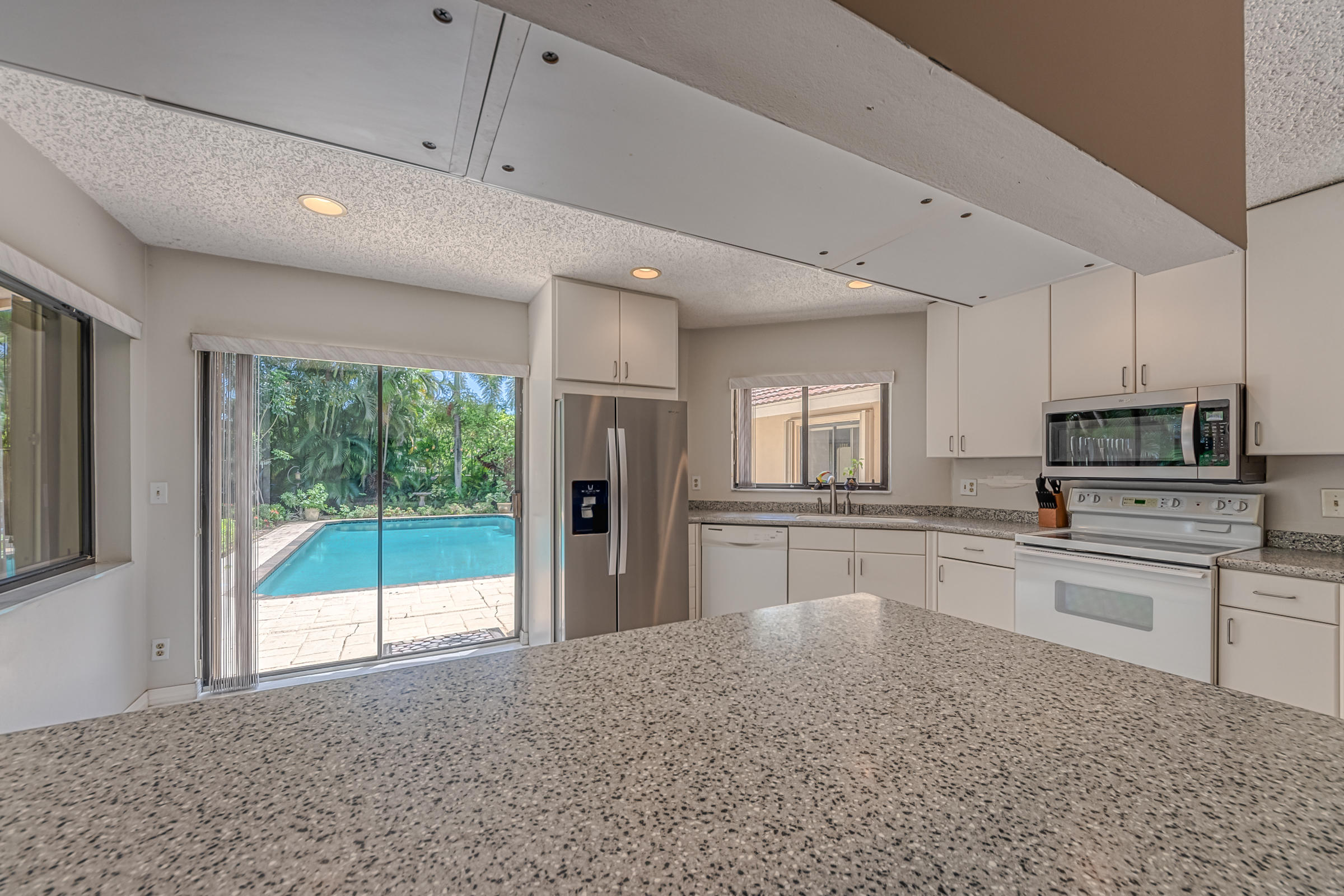 6199 Sweet Maple Lane Boca Raton, FL 33433 - Photo 18 of 52 Kitchen