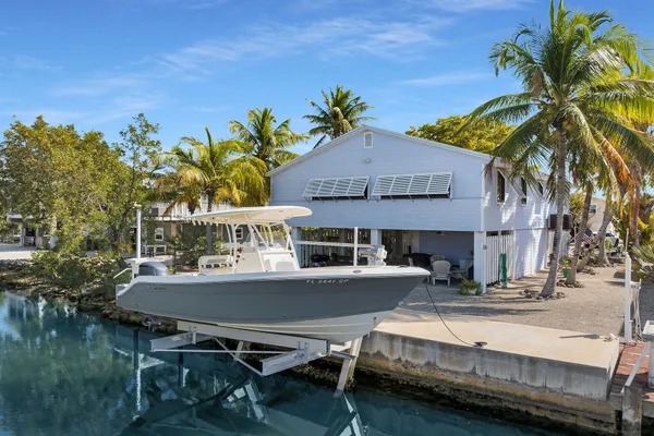 $849,000 | 27369 St Vincent Lane, Summerland Key, FL 33042