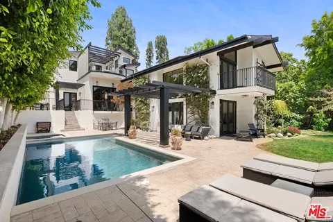 $4,699,000 | 16820 Oak View Drive, Encino, CA 91436