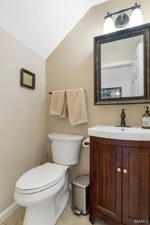 $3,100 | 2725 Timberline Drive, Belleville, IL 62226