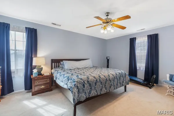 $3,100 | 2725 Timberline Drive, Belleville, IL 62226