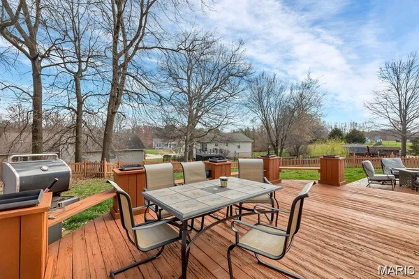 $3,100 | 2725 Timberline Drive, Belleville, IL 62226