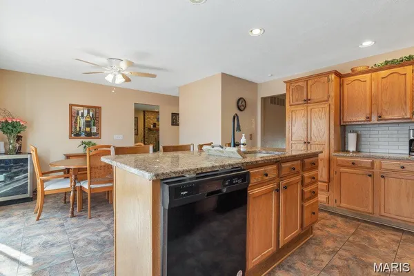 $3,100 | 2725 Timberline Drive, Belleville, IL 62226