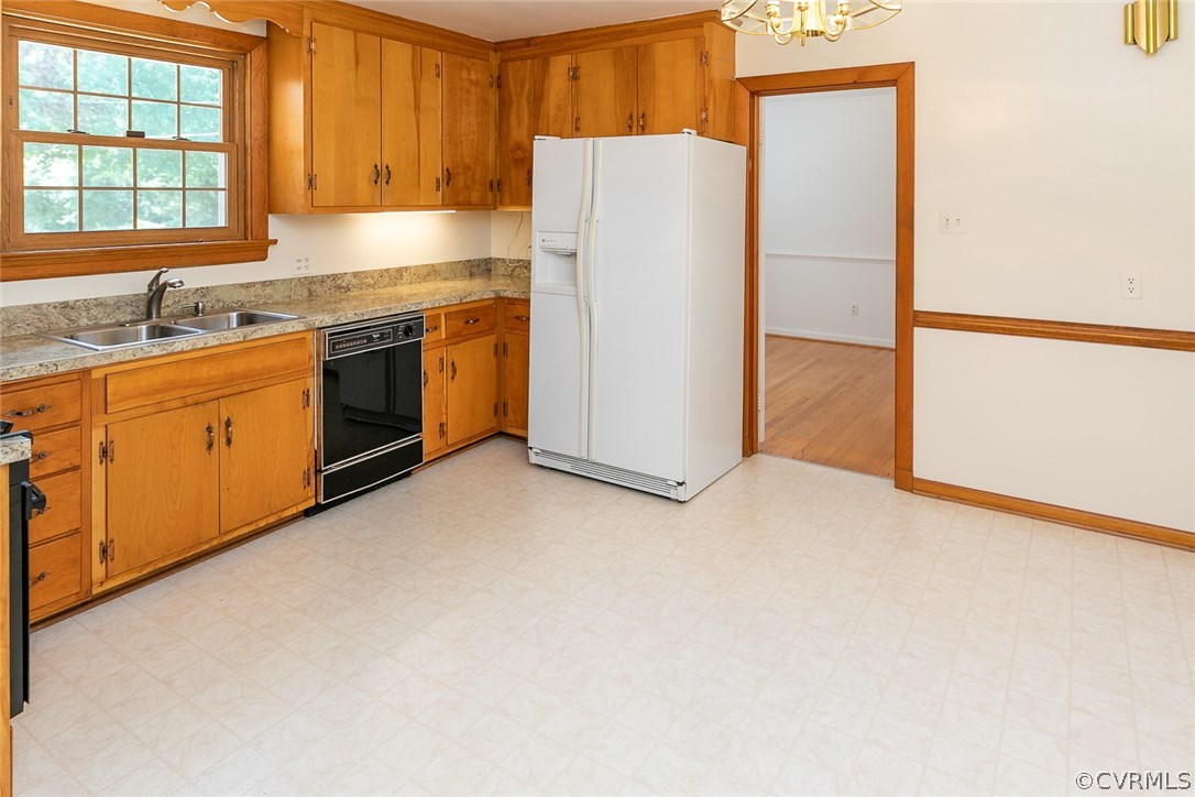 6005 Rois Road Richmond, VA 23227 - Photo 8 of 24 Gallery Image 8