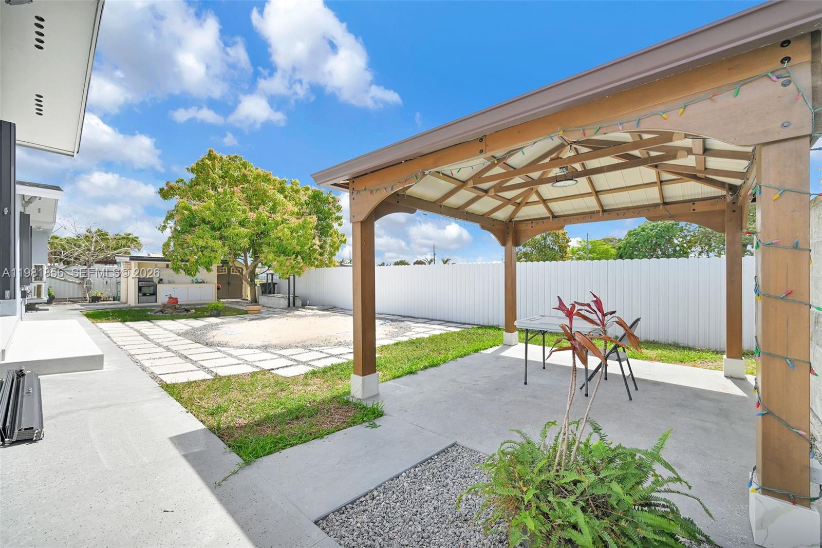 756 West 53rd Street Hialeah, FL 33012 - Photo 52 of 65