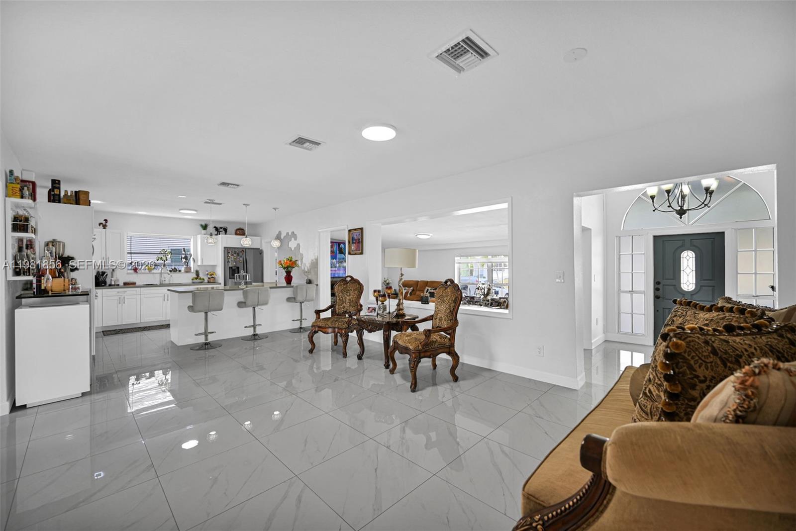756 West 53rd Street Hialeah, FL 33012 - Photo 7 of 65