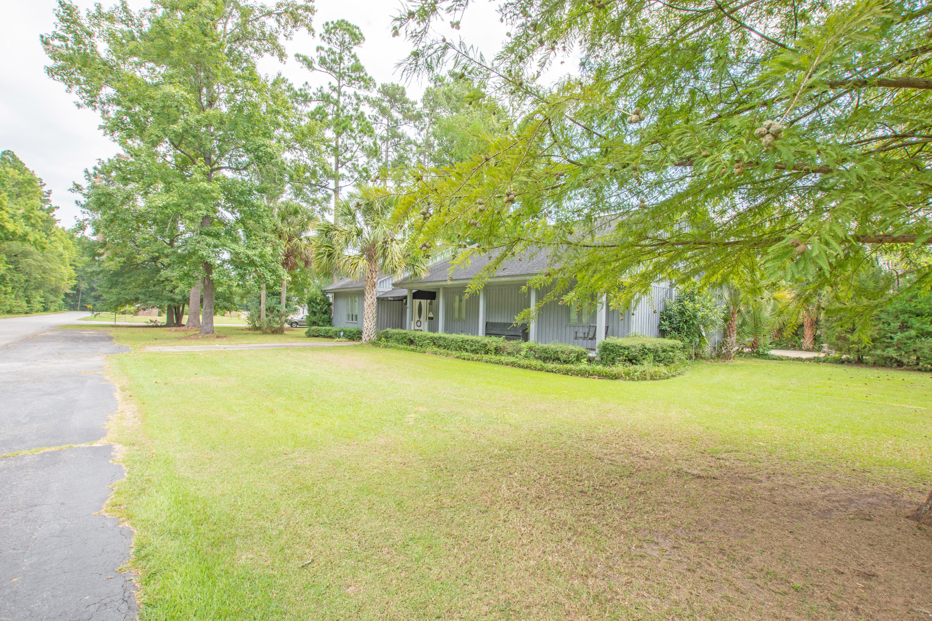 204 Berry Street St. George, SC 29477 - Photo 45 of 48 204 Berry 1-42