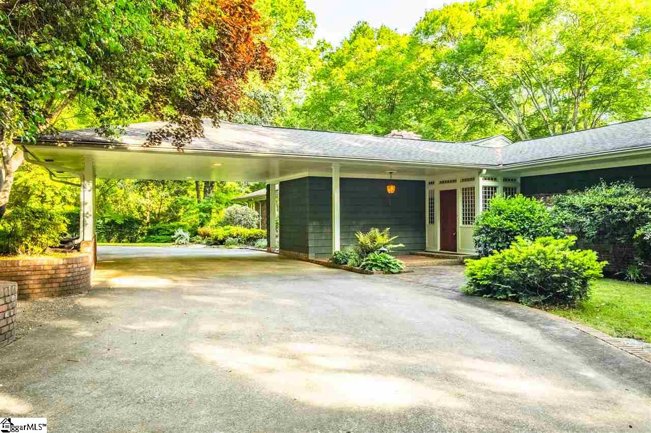 112 Spring Valley Road Greenville, SC 29615 - Photo 1 of 36 Gallery Image 1