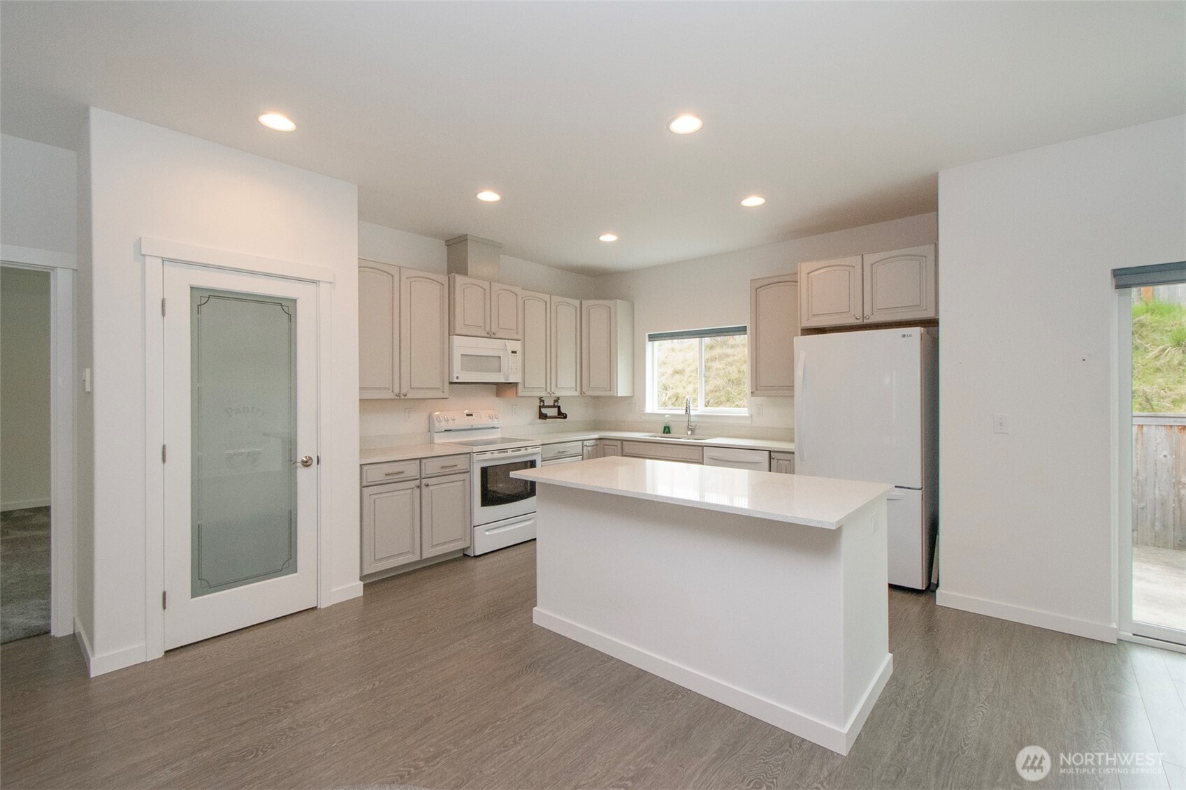 30 Nimbus Lane Sequim, WA 98382 - Photo 22 of 40