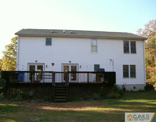 87 Weston Road Somerset, NJ 08873 - Photo 8 of 8 Gallery Image 8