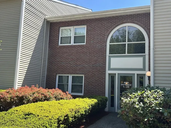 $424,900 | 19 Rose Court, Unit 19, Norwood, MA 02062