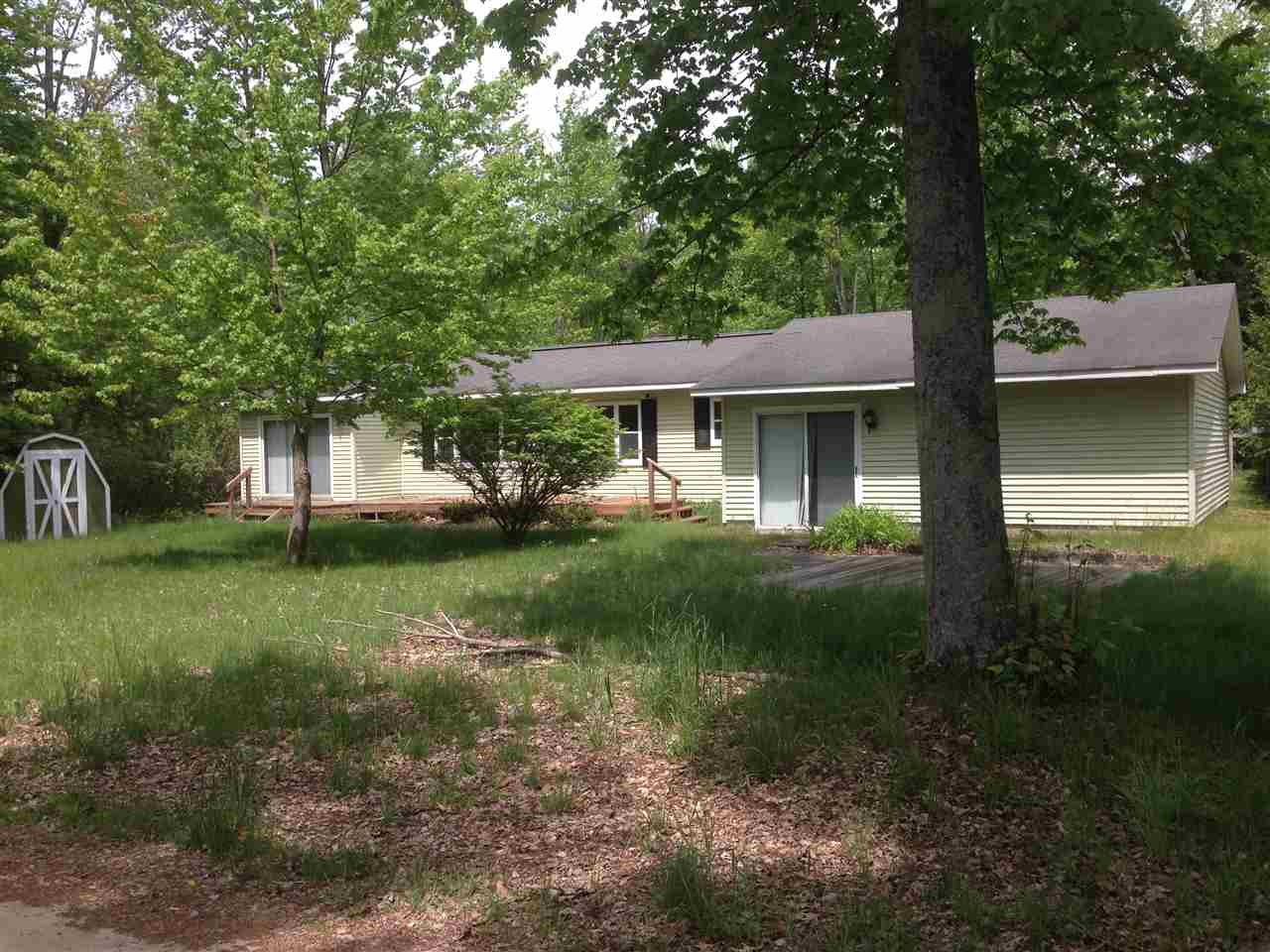 8565 Strickland Road Grawn, MI 49637 - Photo 21 of 24 1817244-20.JPG