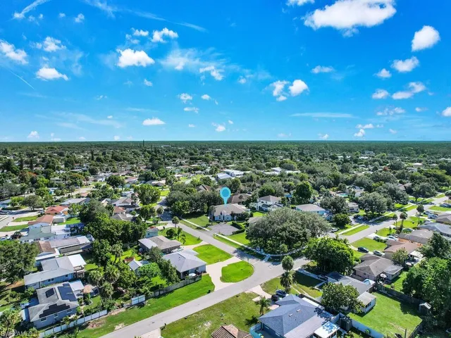 $229,999 | 2160 43rd Terrace Southwest, Unit 49, Naples, FL 34116